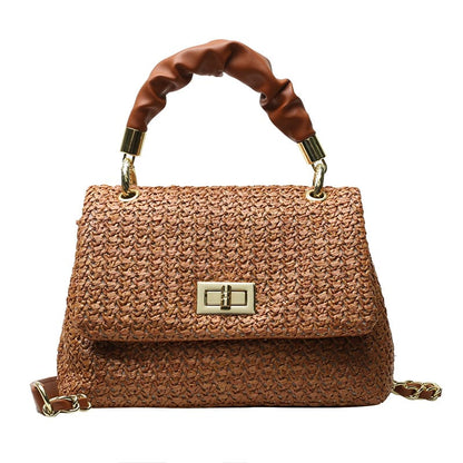 Elegant Woven Handbag with Gold Lock – Summer Luxury in Every Detail