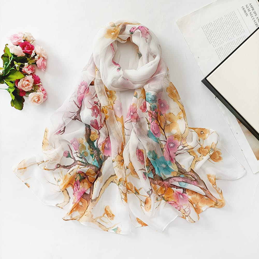🌸 Luxury Printed Square Fashion Scarf