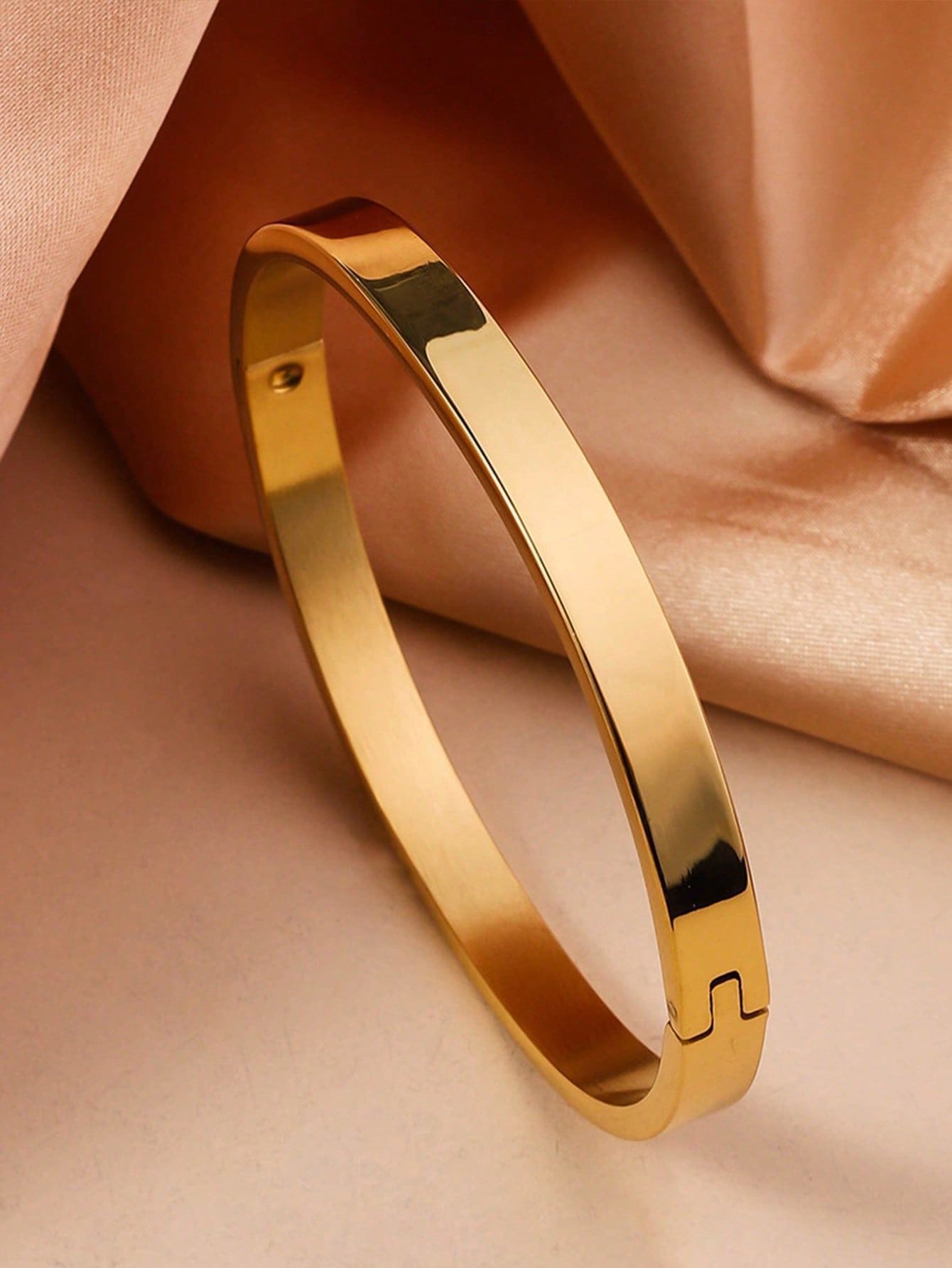 ✨ Light Luxury Stainless Steel Charm Bracelet Collection