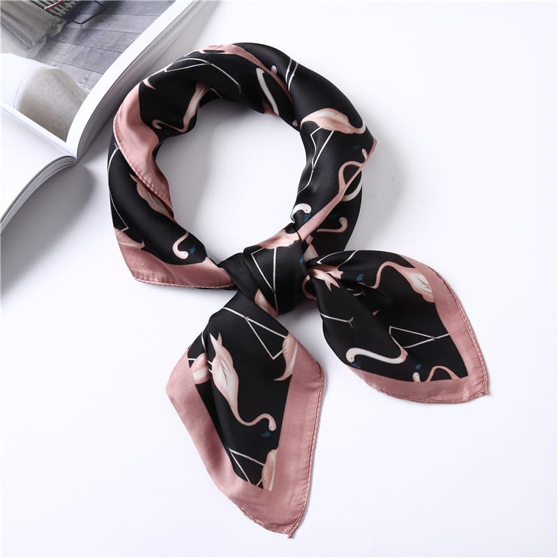 🌷 Versatile Printed Square Scarf