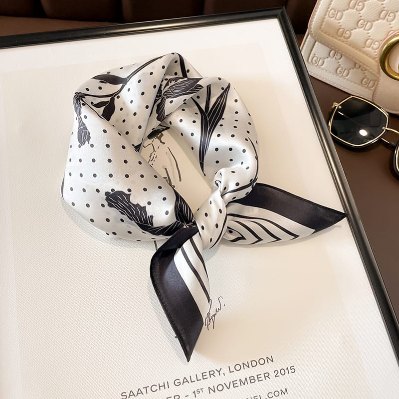 ✨ Genuine Silk Printed Square Scarf