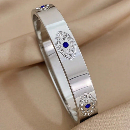 ✨ Light Luxury Stainless Steel Charm Bracelet Collection