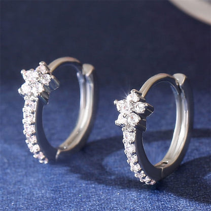 🌸 Elegant Floral Alloy Earrings