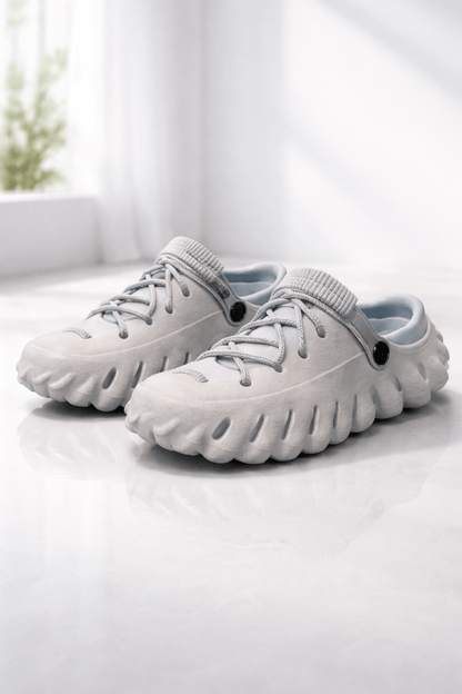 ⚙️DualWear™ Adjustable EVA Hole Clogs – Secure, Stylish & Built for Motion
