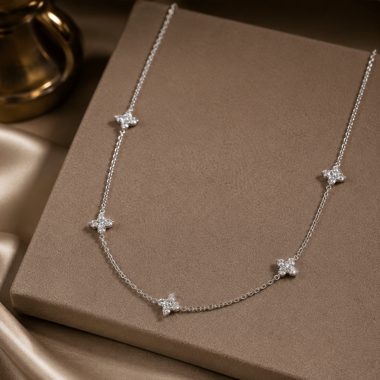 💎 925 Sterling Silver Diamond-Set Necklace