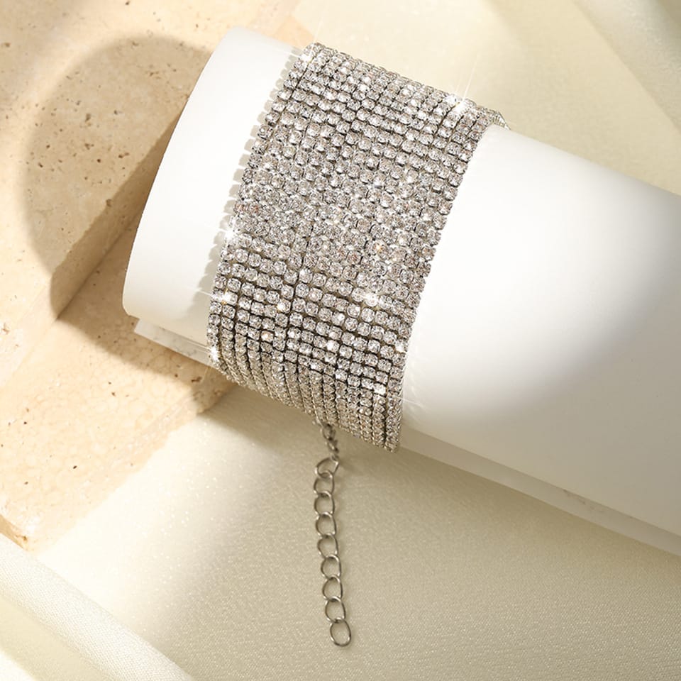 ✨ Fashion Grandeur Multi-Layer Rhinestone Chain Bracelet