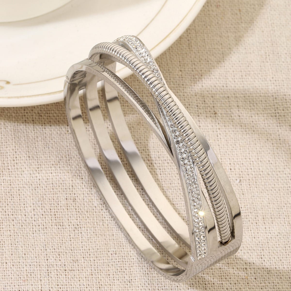 ⭕ Minimalist Titanium Steel Circle Bracelet