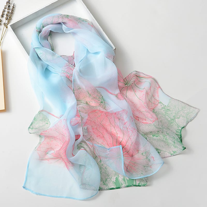 🌸 Luxury Printed Square Fashion Scarf